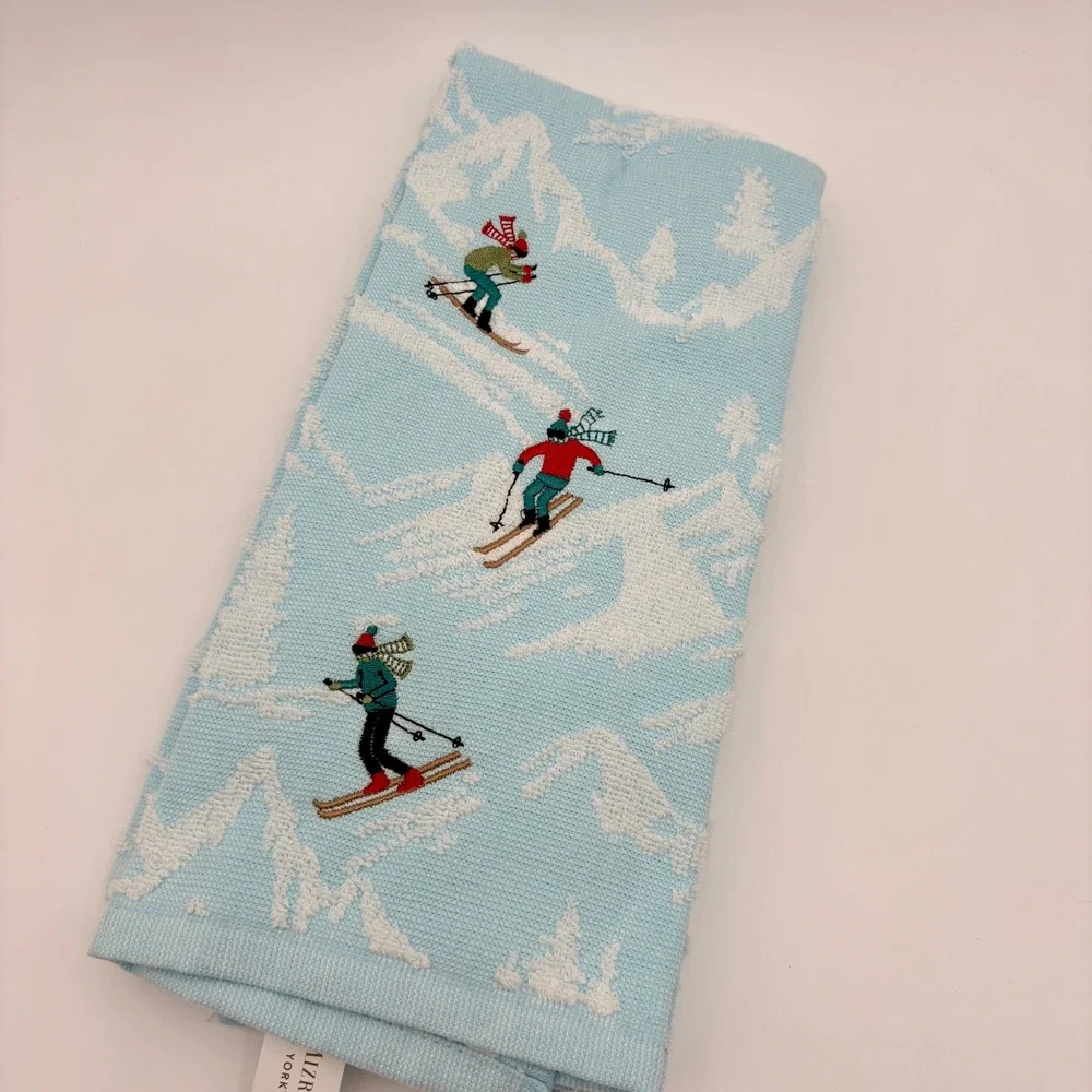 Isaac Mizrahi Kitchen Towels Skiing Skier Christmas Print Set of 2‎ 100% Cotton